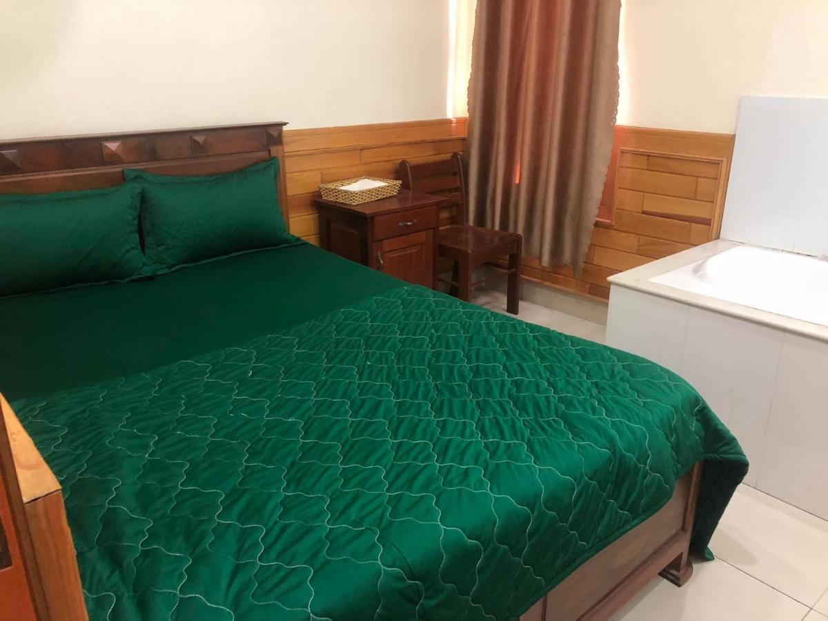 Hoàng Gia Bảo Hotel Kon Tum Ngoại thất bức ảnh